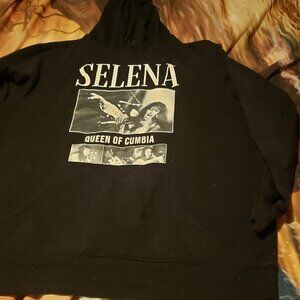 Selena queen of cumbia long sleeve pull over hoodie
